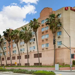 Otel Ramada By Wyndham Hawthorne/lax, Hawthorne