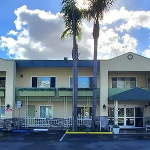 Hotel Quality & At The Park