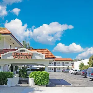 Motel Plaza Near Lax