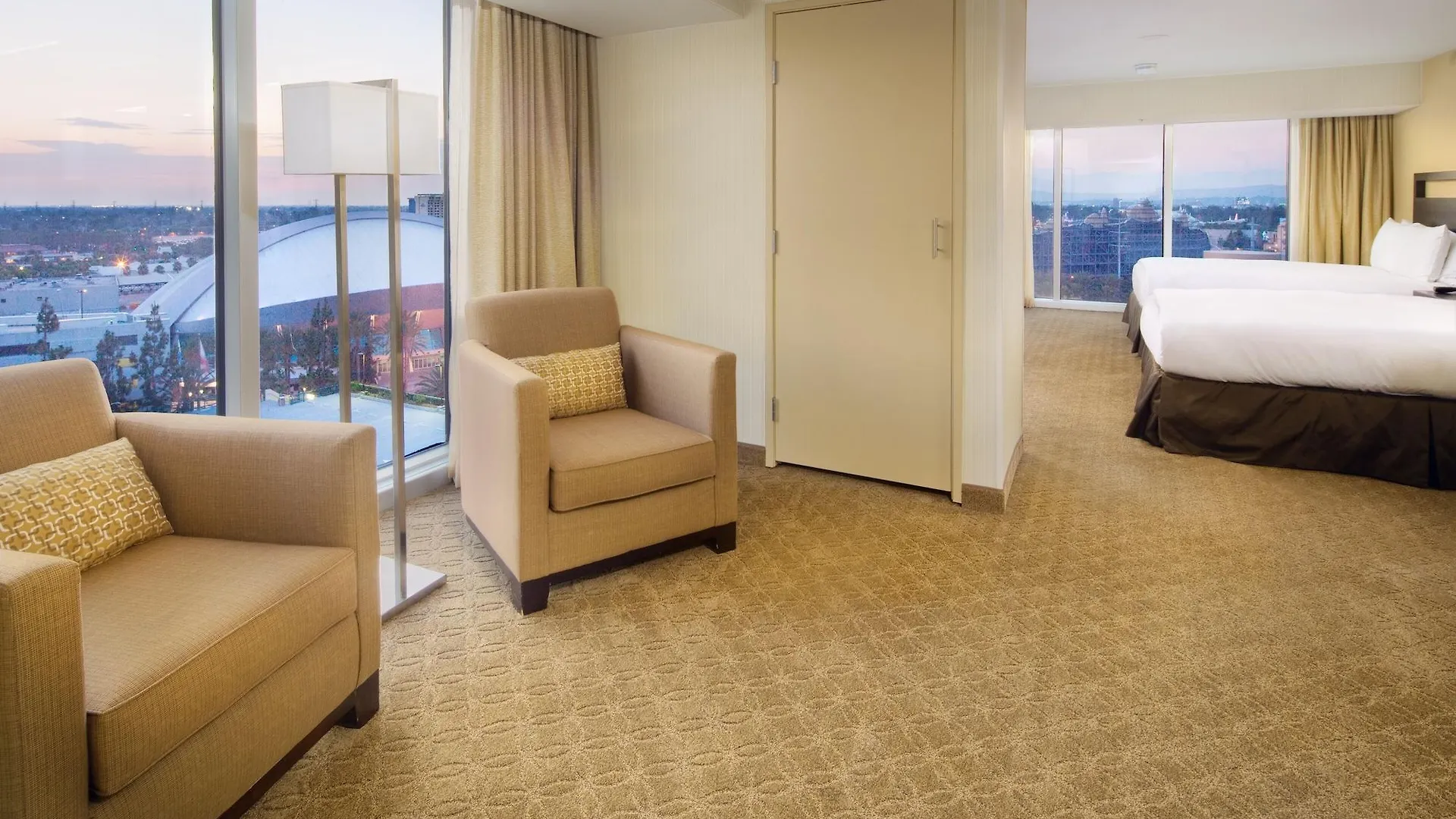 Hilton Anaheim Hotel