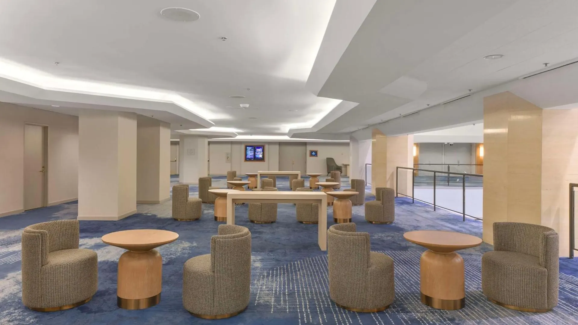Hilton Anaheim Hotel
