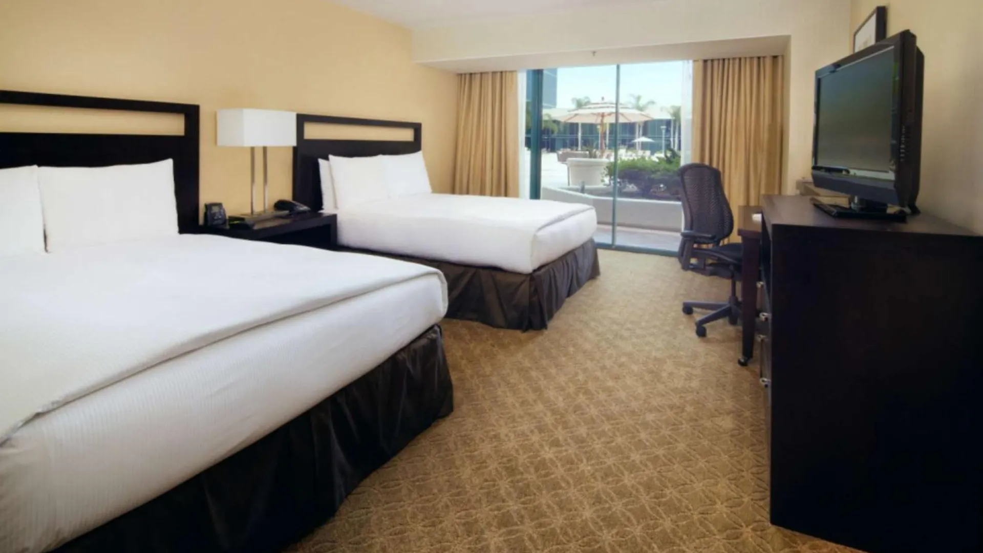 Hilton Anaheim Hotel