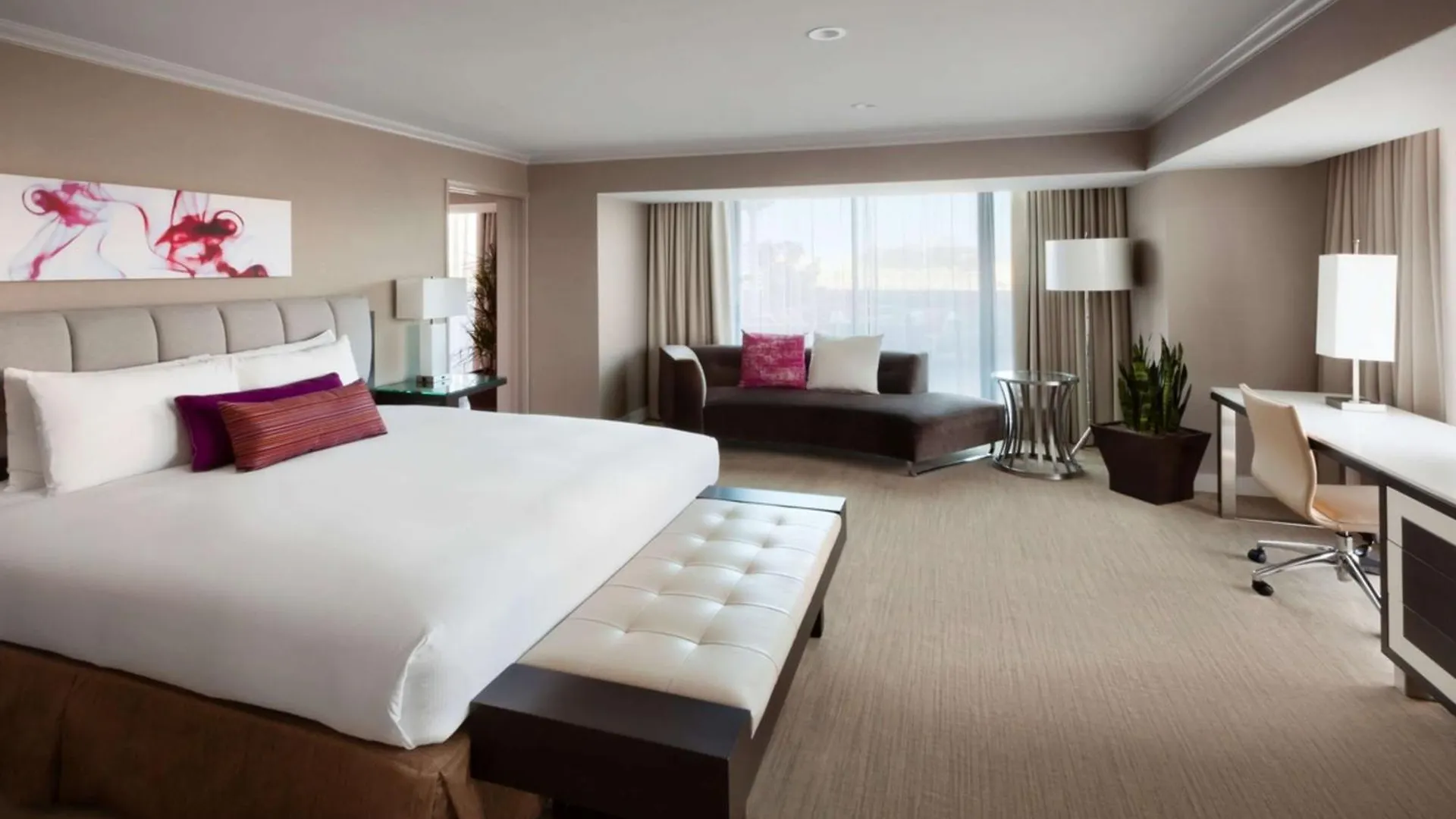Hilton Anaheim Hotel