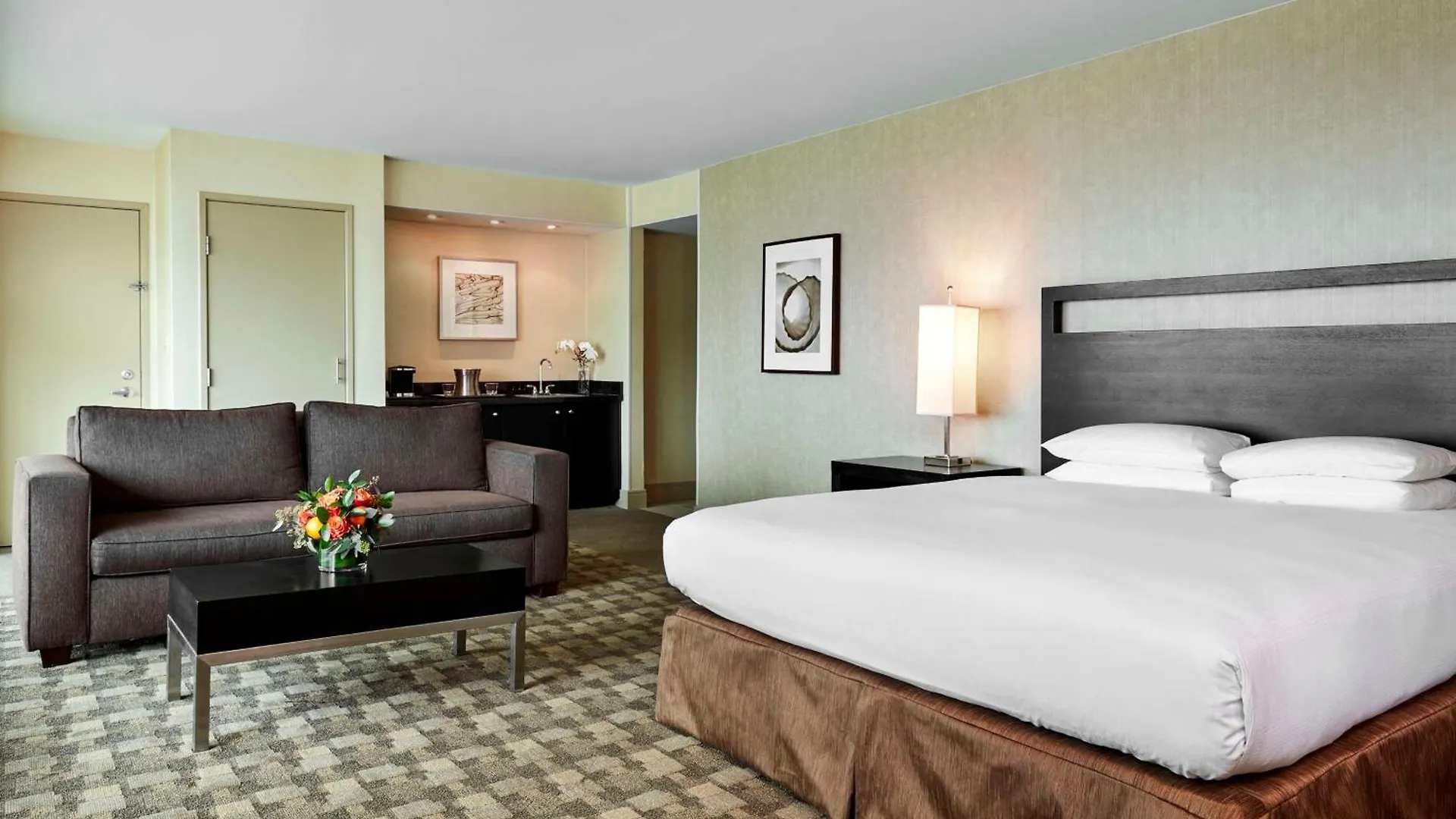Hilton Anaheim Hotel