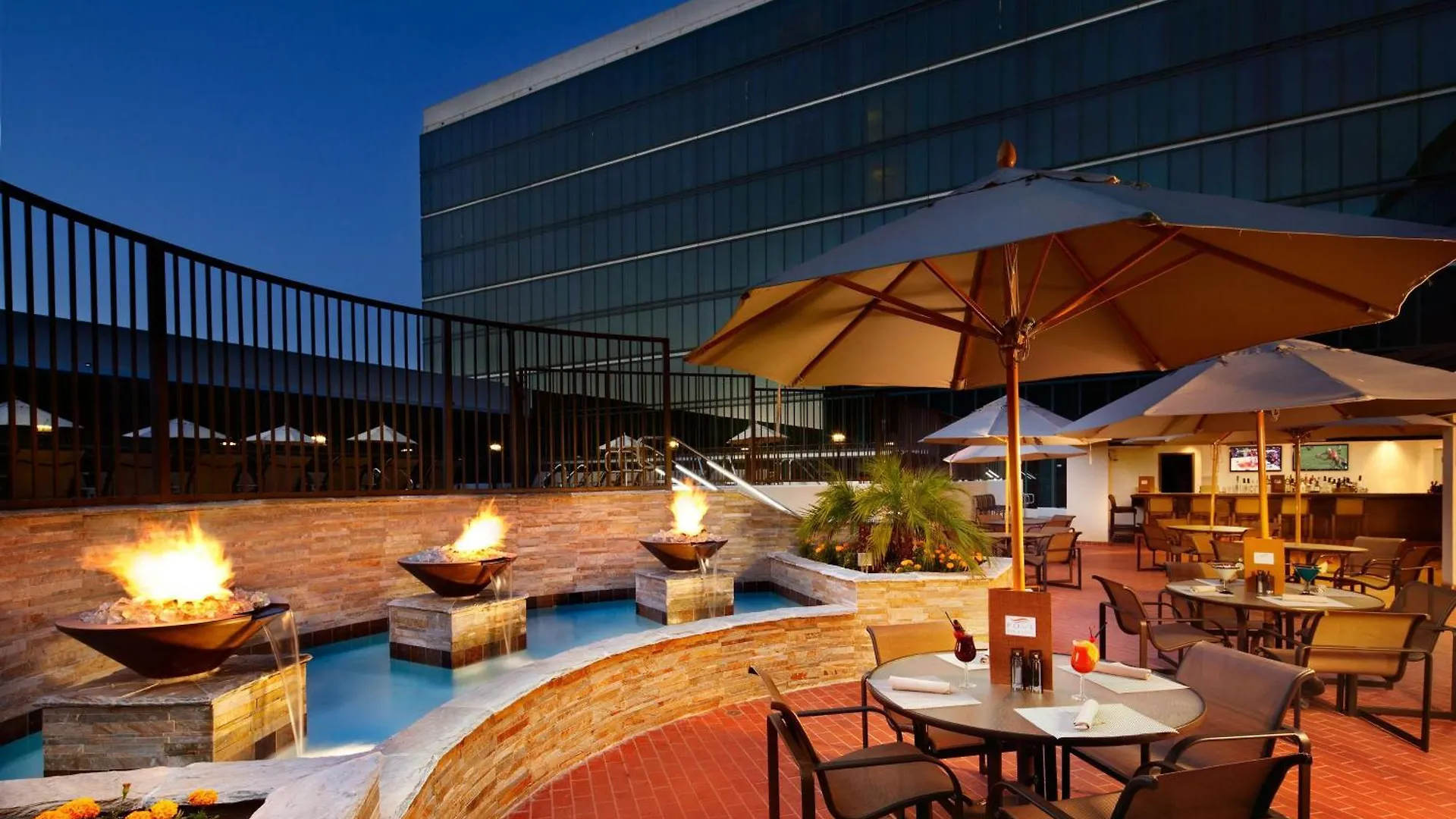 Hilton Anaheim Hotel