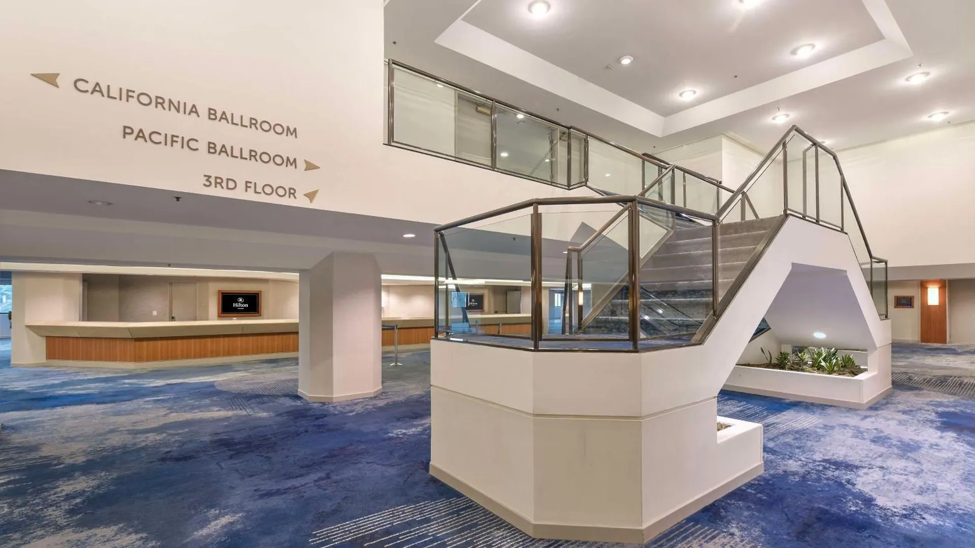 Hilton Anaheim Hotel