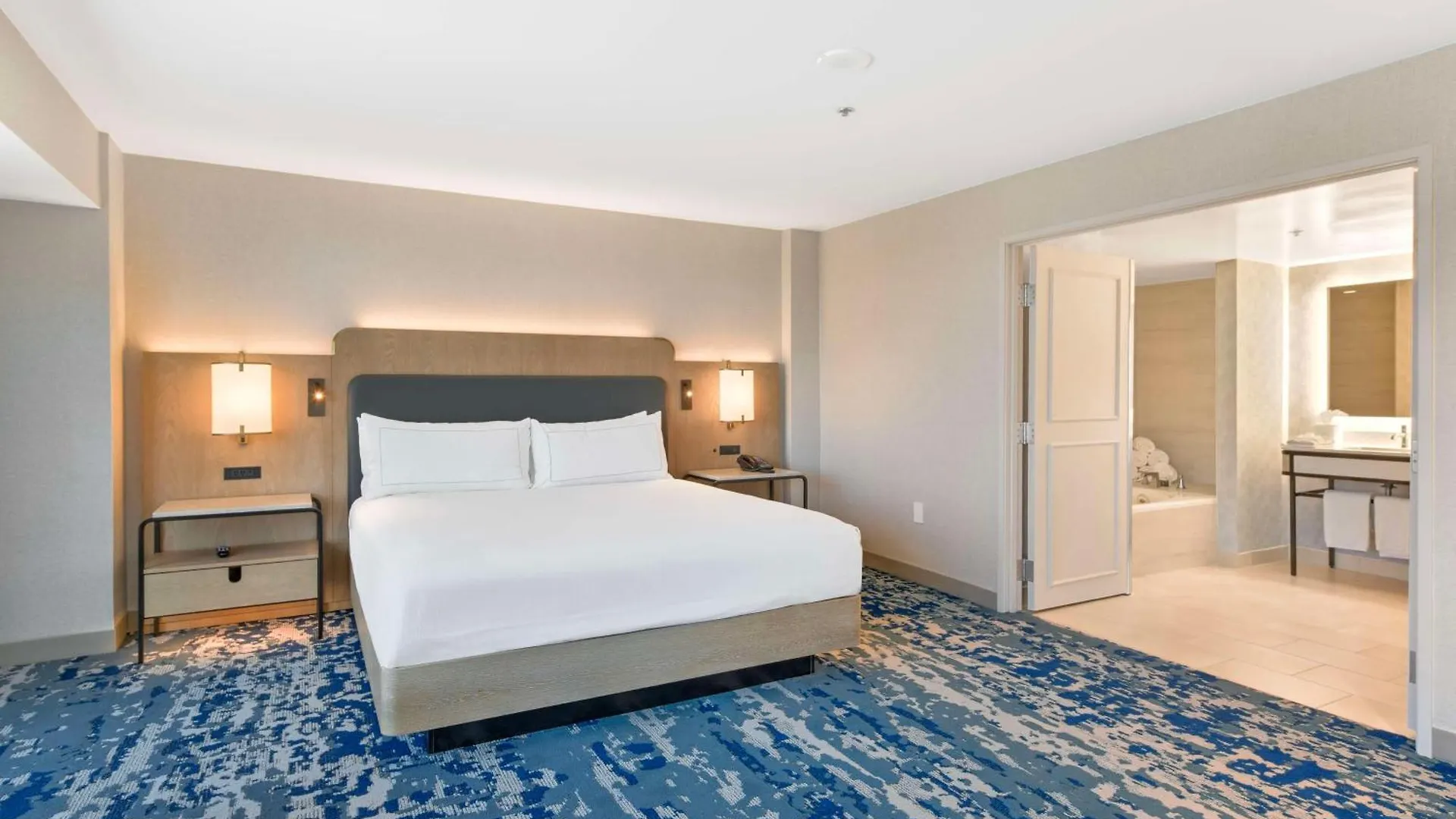 ***  Hilton Anaheim Hotel United States