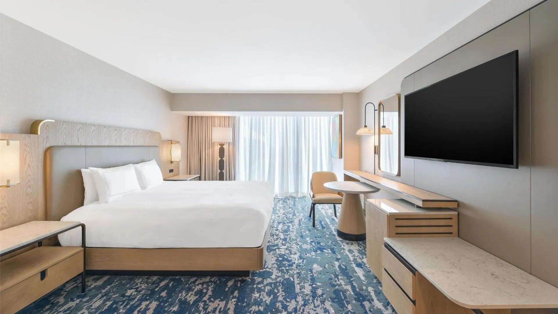 Hilton Anaheim Hotel